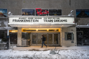 Cinemas In Northeast U.S. Close With Region Buried In Two Feet Of Snow