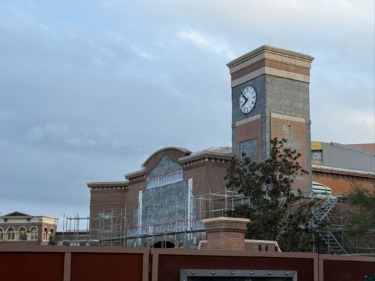 Photos: Scaffolding Begins to Rise Around Upcoming Monstropolis Area at Disney’s Hollywood Studios