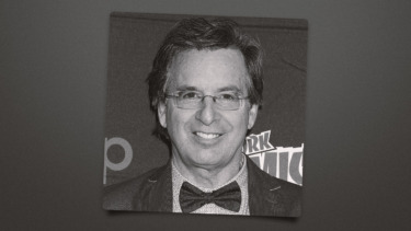 Robert Carradine, ‘Revenge of the Nerds’ Star Who Played ‘Lizzie McGuire’ Father, Dies at 71