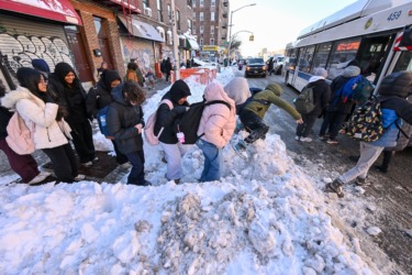 NYC students, teachers trudge through snow as Mayor Zohran Mamdani’s back-to-school order met with icy response