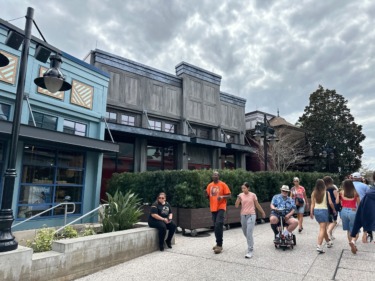 First Façade Theming Installed for Future Gideon’s Bakehouse Savory Food Location in Disney Springs
