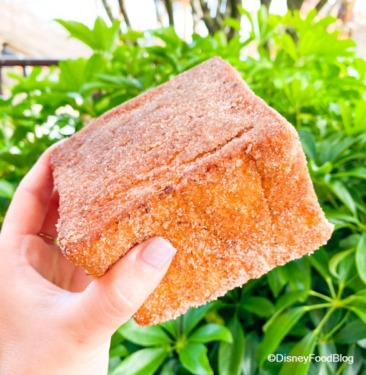 REVIEWS: Breakfast Is the BEST Meal at These 4 Disney World Restaurants