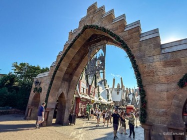 I Woke Up at 6AM for Rope Drop at Universal Orlando…And It Was a Total Disaster