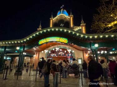 REVIEW: Is This New Disney Restaurant Overhyped? We Found Out.