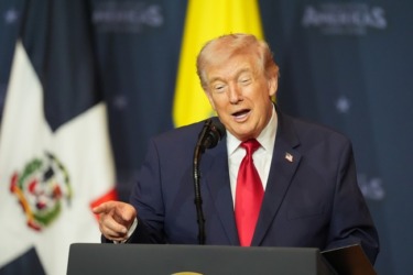 Mic Drop: Trump Shreds European Countries’ Response on Ships for Strait, Adds Hilarious Take on France