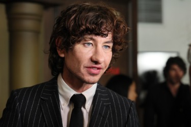 Barry Keoghan Says He “Cracked All My Knuckles Open” Filming Pigsty Fight in ‘Peaky Blinders’ Movie