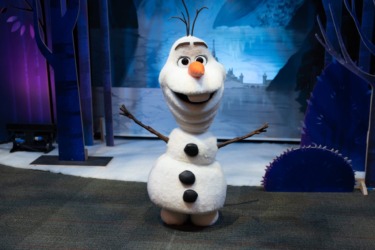 How Imagineers brought a free-roaming robotic Olaf to life