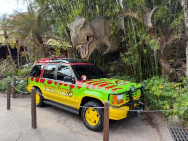 Take a Photo With the ‘Jurassic Park’ Ford Explorer and a Triceratops at Islands of Adventure