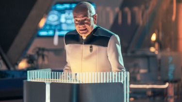 Robert Picardo Reveals Pitch For Star Trek: Voyager EMH Sequel In Canceled Star Trek: Starfleet Academy