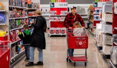 AI Won’t Cause a Spending Collapse