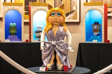 Miss Piggy Takes Center Stage in Muppets Easter Display at Disney’s Contemporary Resort