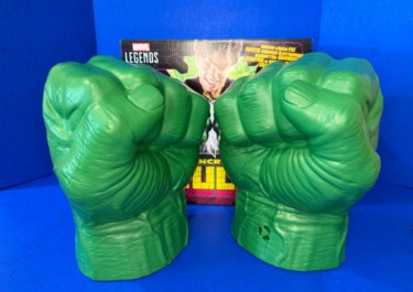 Hands-On: Hasbro’s Marvel Legends Hulk Roleplay Fists Let You Smash in Style