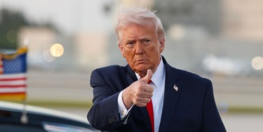 Trump rushed away from White House correspondents’ dinner as shots fired