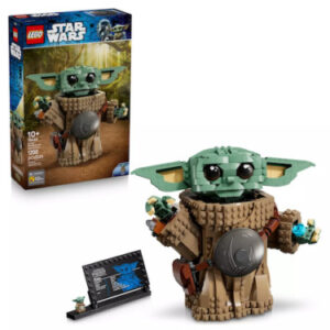 LEGO Grogu Set Inspired by ‘Star Wars: The Mandalorian and Grogu’ Arrives to Disney Store