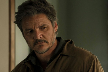 Set Photos: Pedro Pascal Films “De Noche”