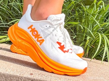 Hoka vs Nortiv 8 Tennis Shoes for Disney — Full Park Day Test