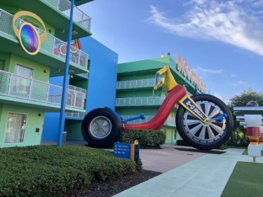 Disney’s Pop Century Resort Review: Best Budget Stay at Walt Disney World?