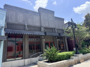 Photos: Future Home of Six Ravens Sees Significant Exterior Changes at Disney Springs
