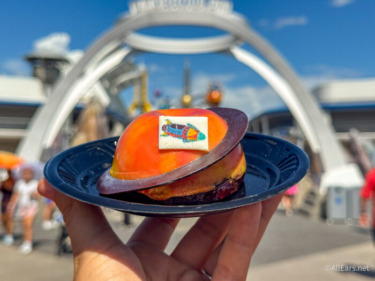 REVIEW: This New Magic Kingdom Brownie Is So Nostalgic It May Bring Tears to Your Eyes