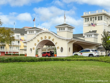 This Disney World “Hack” Is Like Throwing $22 in the Trash