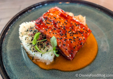 REVIEW: This Disney World Restaurant Boasts Incredible Eats and Fireworks Views