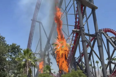 Fire Breaks Out Next to X2 Coaster at Six Flags Magic Mountain