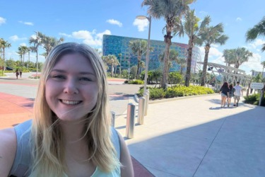 I Stayed at the Universal Terra Luna Resort – Here’s My Full Review of This No-Frills Galactic Getaway