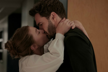 ‘The Love Hypothesis’ New Teaser Trailer Sees Olive And Adam’s First Kiss In All Its Glory