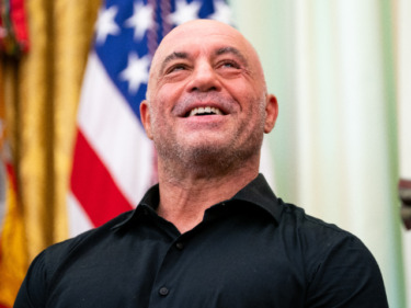 CBS News Says Claims of Joe Rogan Joining ’60 Minutes’ False
