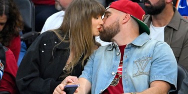 Taylor Swift’s unusual wedding gift rule ignites etiquette debate: ‘Honor their wishes’