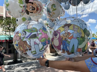 ‘Toy Story 5’ Balloon Available at Walt Disney World