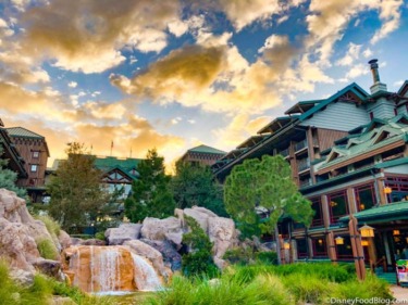 The 7 Biggest Mistakes To AVOID When Checking In and Out of Your Disney World Hotel