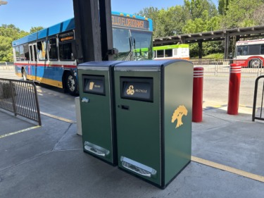 Are Walt Disney World’s New Garbage Cans Too Complicated for the Average Tourist?