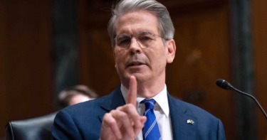 Bessent’s Takedown of Elizabeth Warren on Foreign Currency Markets Is Priceless