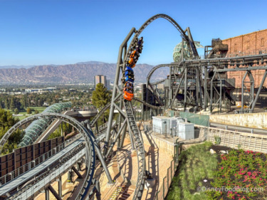 Universal Just Opened Their NEW Coaster, And People Have THOUGHTS!