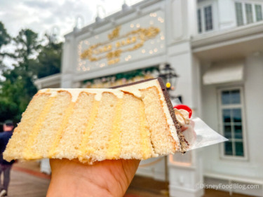 REVIEW: The Cake Bake Shop in Disney World Has Done It AGAIN With This New Cake Slice