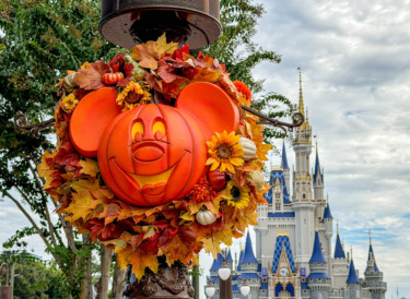 Halloween Disney x Pandora Jewelry Materialized in EPCOT!