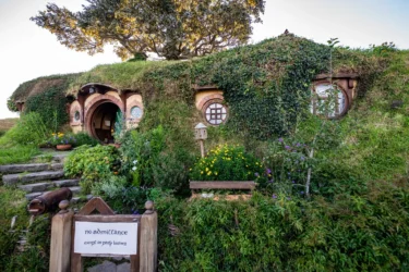 Hobbiton Movie Set Tour Review