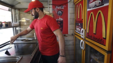 Feel-Good Friday: Teen Fast-Food Worker Pays for a Customer’s Meal, Gets Well-Deserved Reward