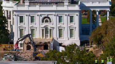 Federal Appeals Court Throws a Wrench Into Trump’s White House Ballroom Plans