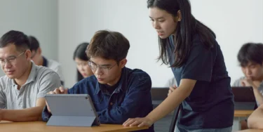 Apple expands educational program for its supply-chain workers in Vietnam