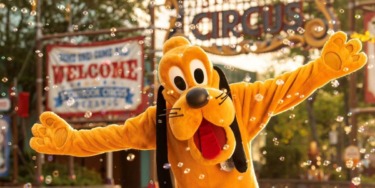 Disney Reopens Big Top Souvenirs as Magic Kingdom Shrinks