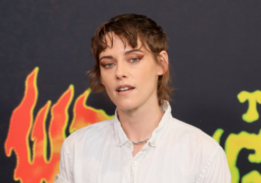 Kristen Stewart Applauds Reopening of Cinerama Dome: “Hope They Don’t F*** It Up!”