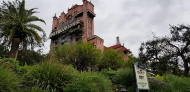 New Disney Patent Details Personalized Warning System for Theme Park Rides