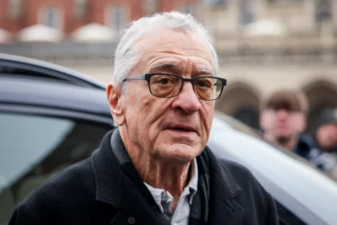 Robert De Niro Makes Candid Admission About Feeling ‘Guilty’ As A Father Of 7