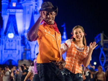 Last “Risqué” Elements Removed from Mickey’s Boo-To-You Halloween Parade at the Magic Kingdom