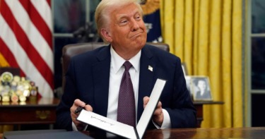 Trump Reveals Who Will Be Replacing His Staff Secretary at White House