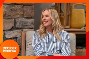 Leanne Morgan Talks Welcoming Lainey Wilson For ‘Leanne’ Season 2 And Her Husband’s Reaction To Her On-Screen Persona Getting Flirty: “Chuck Doesn’t Care, Honey, If I’m Bringing In Money”