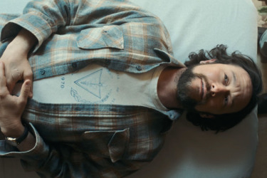 Teaser: Gordon-Levitt, Dynevor In “Pendulum”