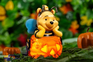 Vampire Mickey Bucket and Winnie the Pooh Sipper Revealed, Stitch Mummy and Skeleton Pluto Novelties Returning to Disney World